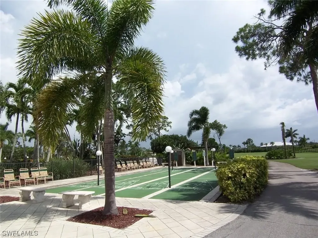 581 Teryl Road Naples FL 34112