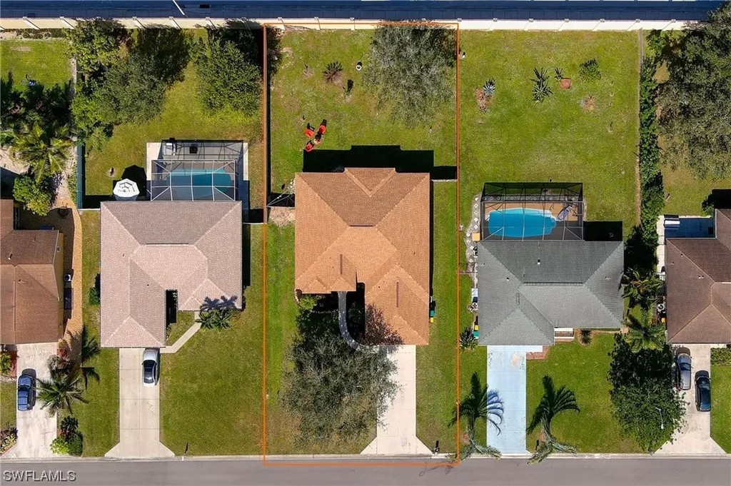 879 Grove Drive Naples FL 34120