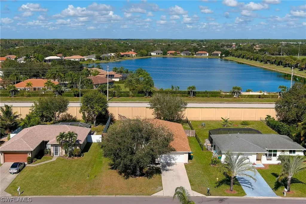879 Grove Drive Naples FL 34120