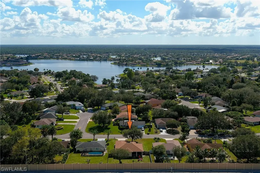879 Grove Drive Naples FL 34120