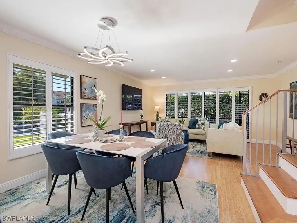 1090 6th Street S Naples FL 34102