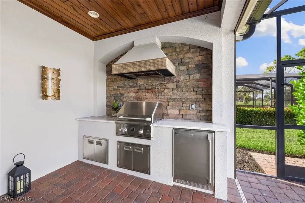 12525 Fenhurst Way Naples FL 34120