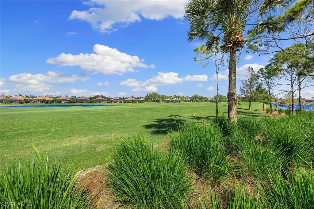 12525 Fenhurst Way Naples FL 34120