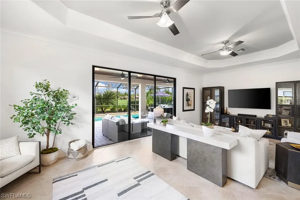 12525 Fenhurst Way Naples FL 34120
