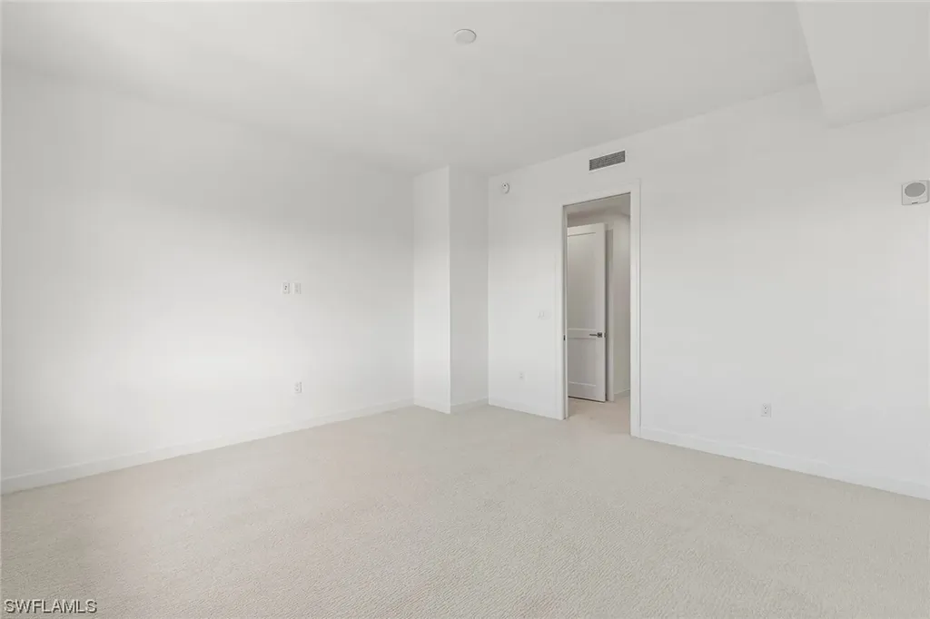 1125 Central Avenue Naples FL 34102