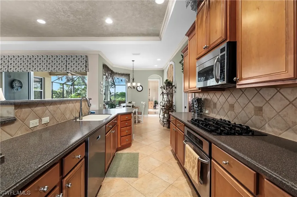 3450 Shady Bend Fort Myers FL 33905