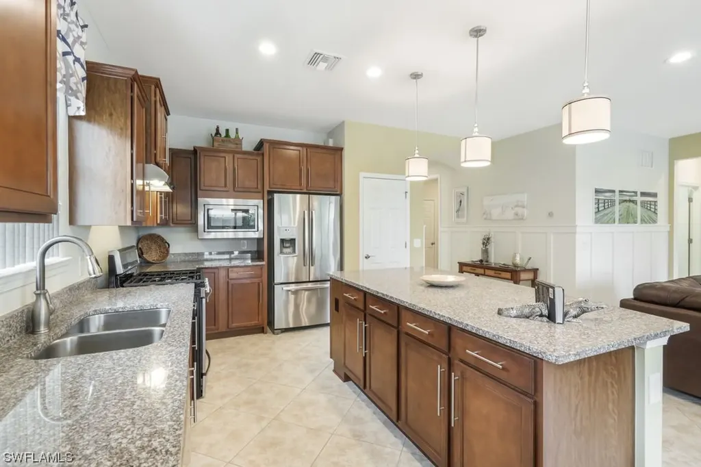 7108 Lily Way Naples FL 34114