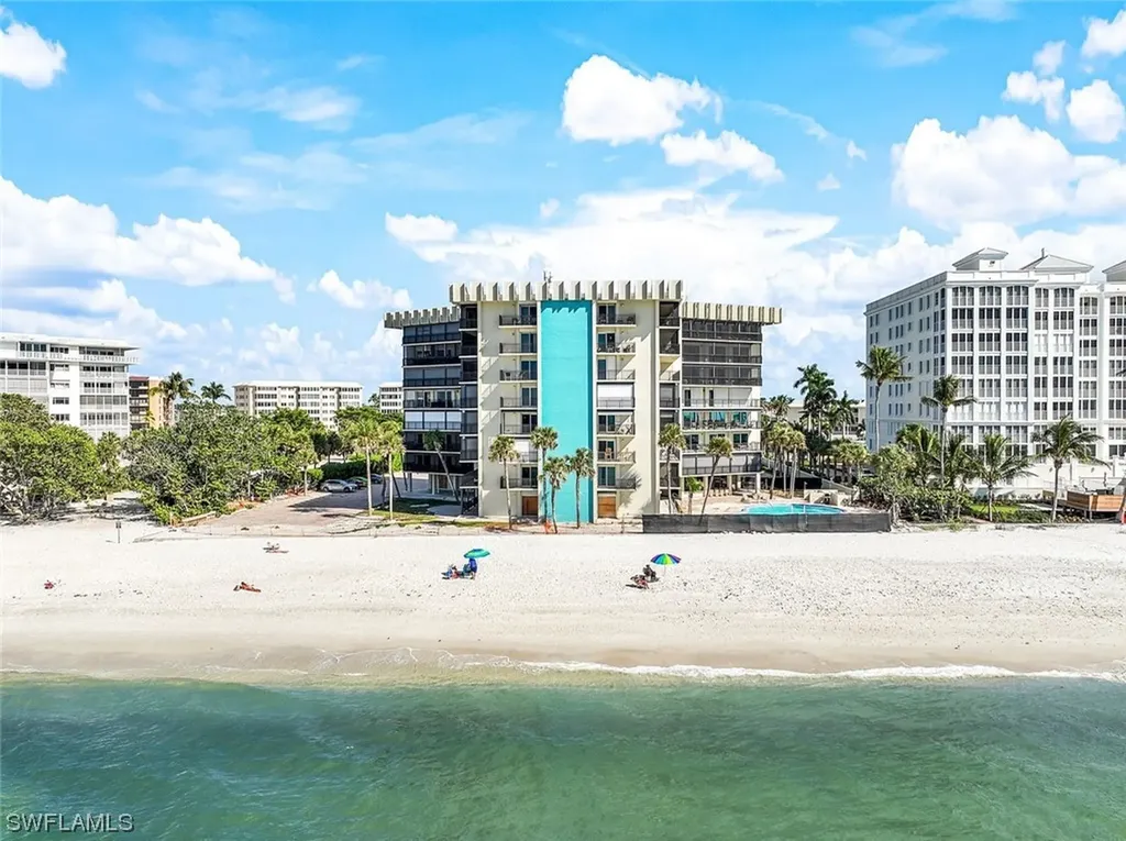 3399 Gulf Shore Boulevard N Naples FL 34103