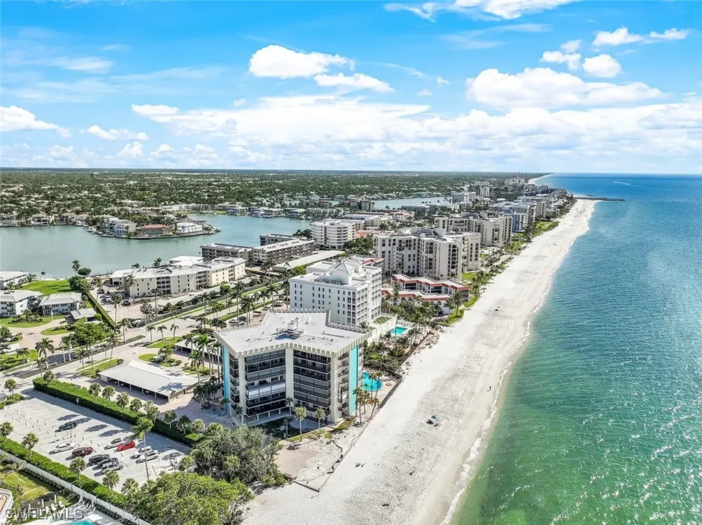 3399 Gulf Shore Boulevard N Naples FL 34103