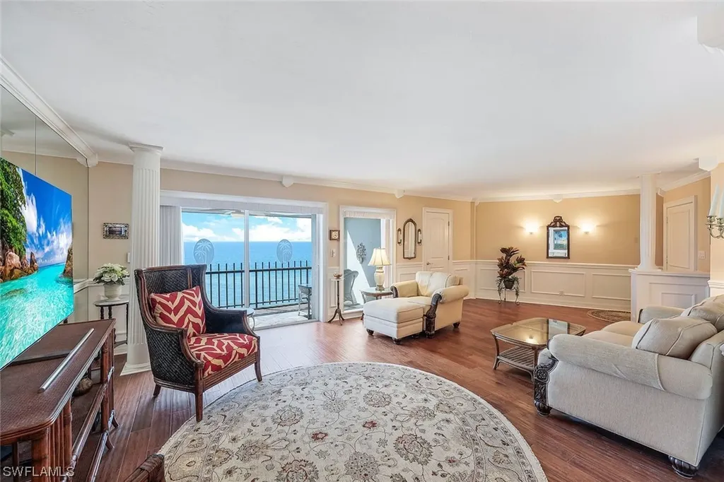 3399 Gulf Shore Boulevard N Naples FL 34103