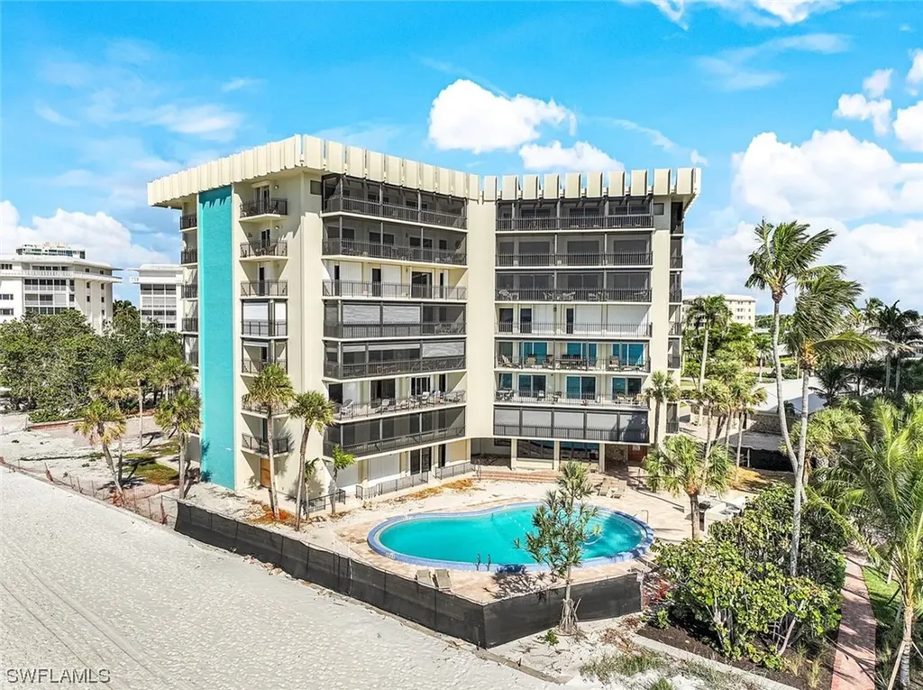 3399 Gulf Shore Boulevard N Naples FL 34103