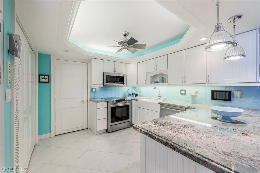 3399 Gulf Shore Boulevard N Naples FL 34103