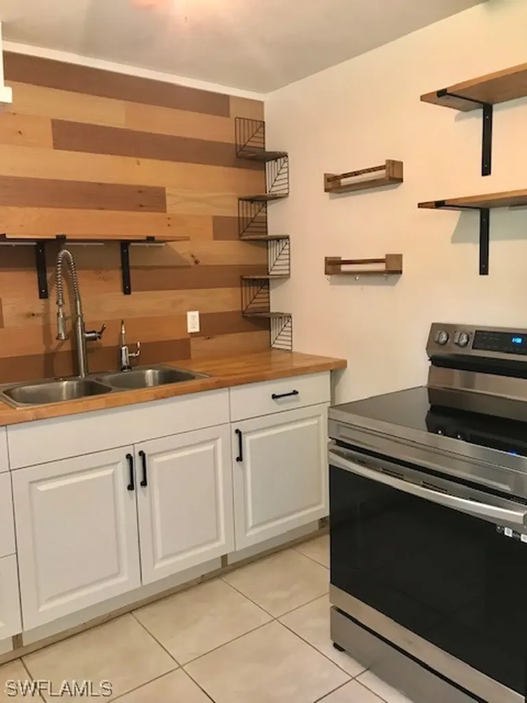 11302 1st Avenue Punta Gorda FL 33955