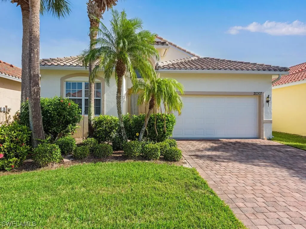 20307 Castlemaine Avenue Estero FL 33928