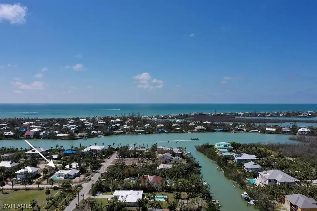 6141 Henderson Road Sanibel FL 33957