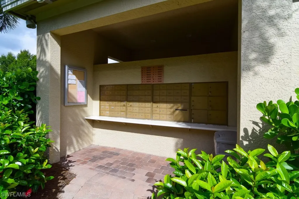 18940 Bay Woods Lake Drive Fort Myers FL 33908