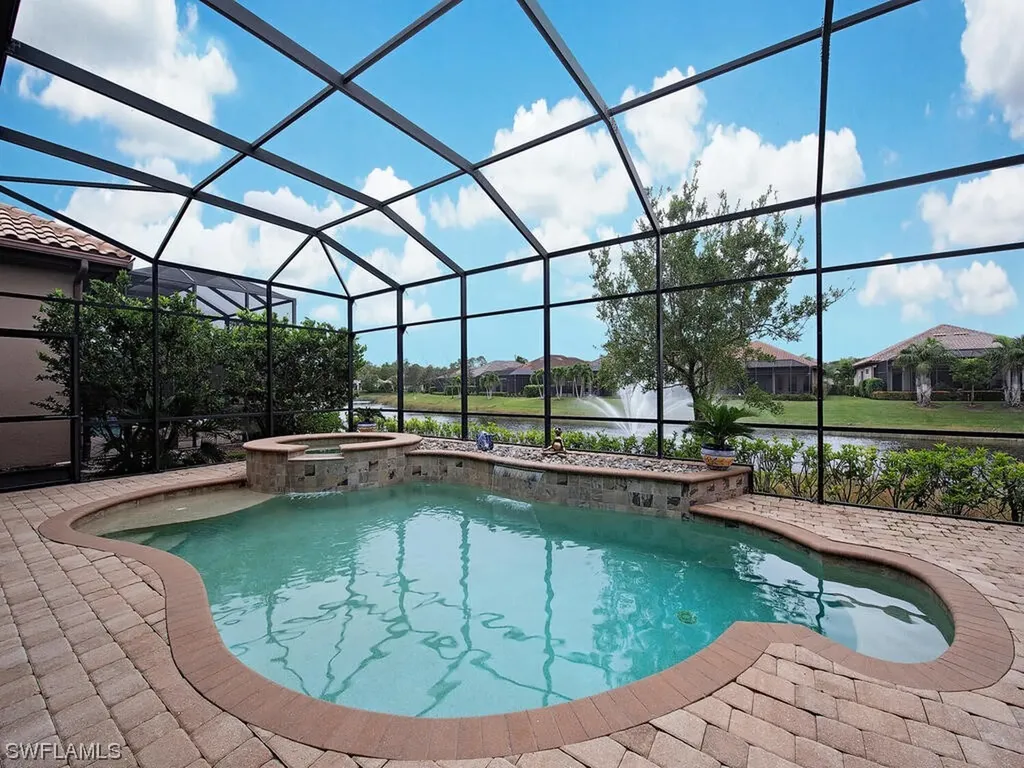 7296 Lantana Circle Naples FL 34119