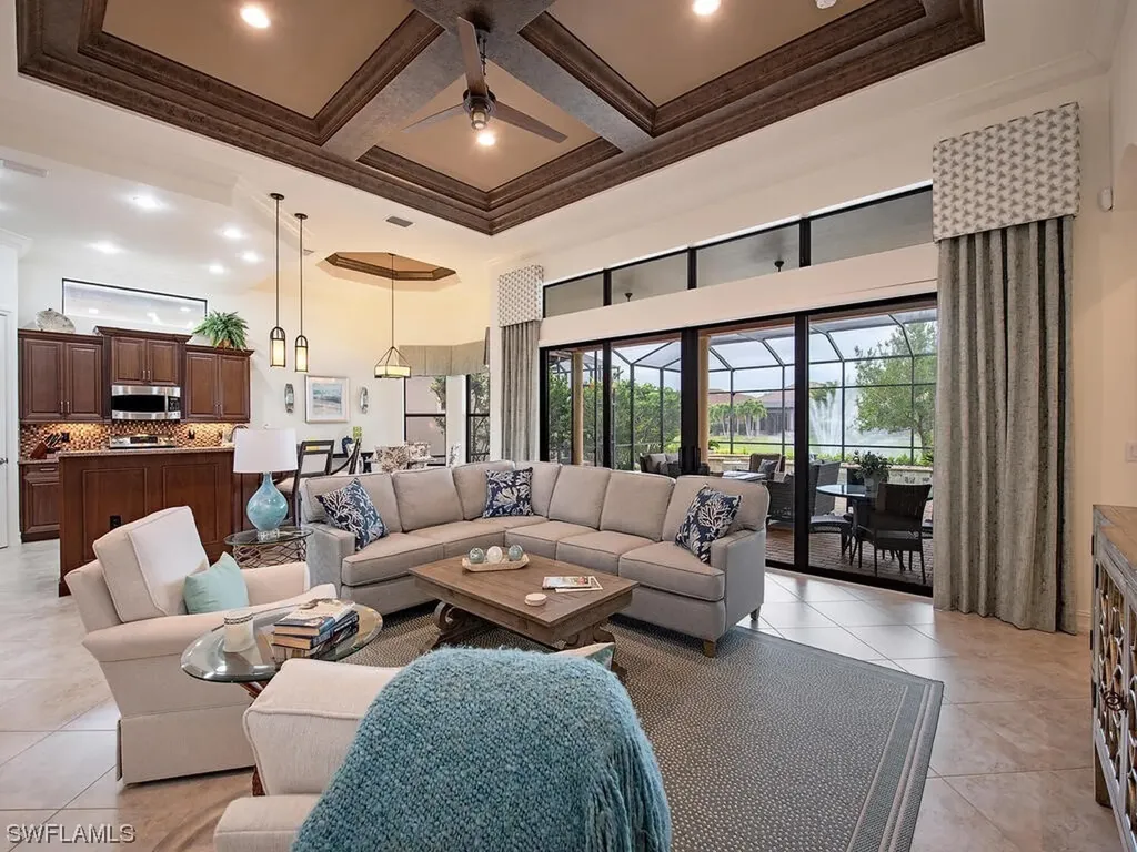 7296 Lantana Circle Naples FL 34119