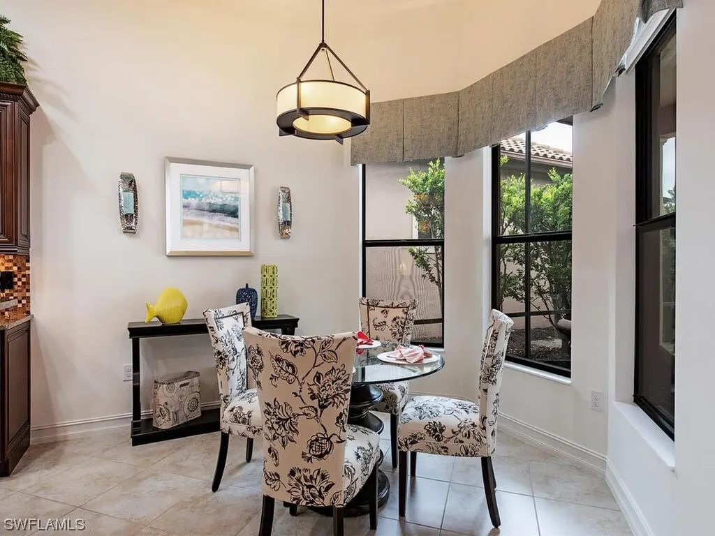 7296 Lantana Circle Naples FL 34119
