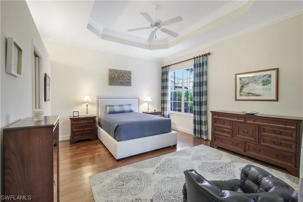2332 Island Cove Circle Naples FL 34109