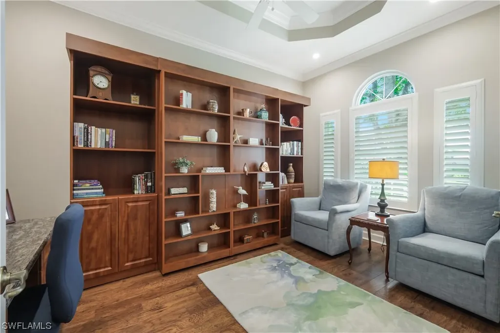 2332 Island Cove Circle Naples FL 34109