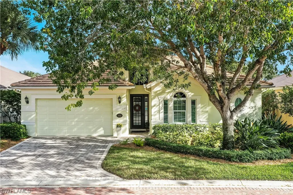 2332 Island Cove Circle Naples FL 34109