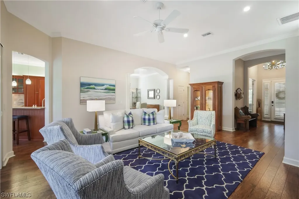 2332 Island Cove Circle Naples FL 34109