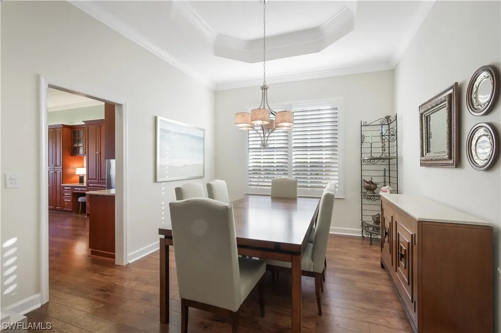 2332 Island Cove Circle Naples FL 34109