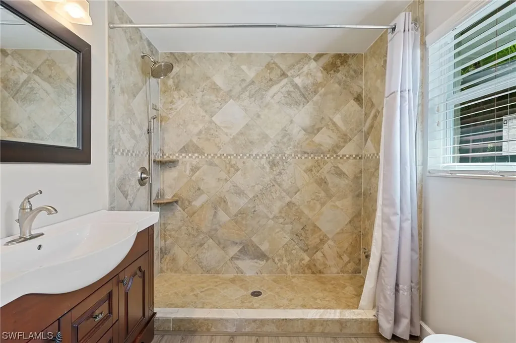 27333 Horne Avenue Bonita Springs FL 34135