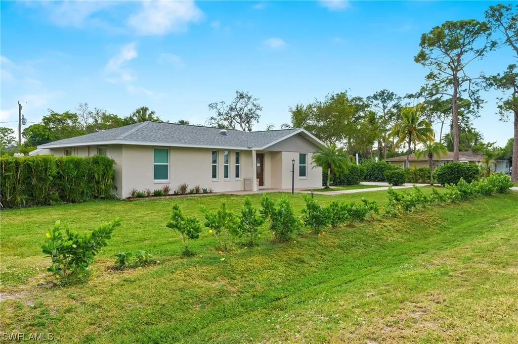 27333 Horne Avenue Bonita Springs FL 34135
