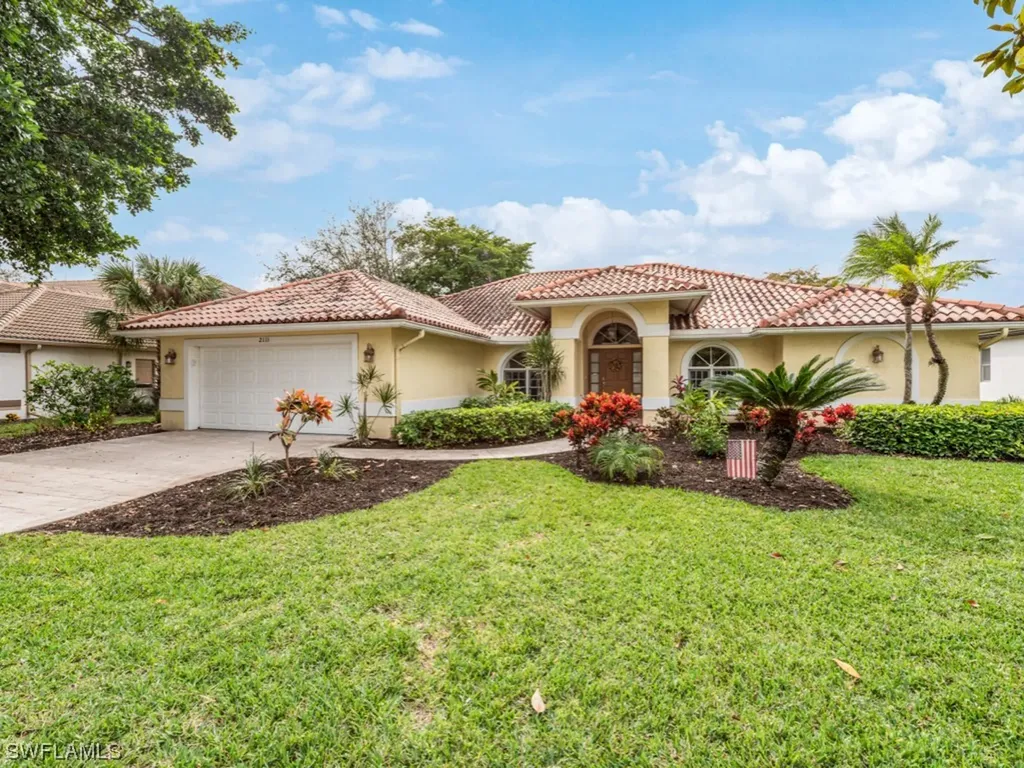 2111 Mission Drive Naples FL 34109