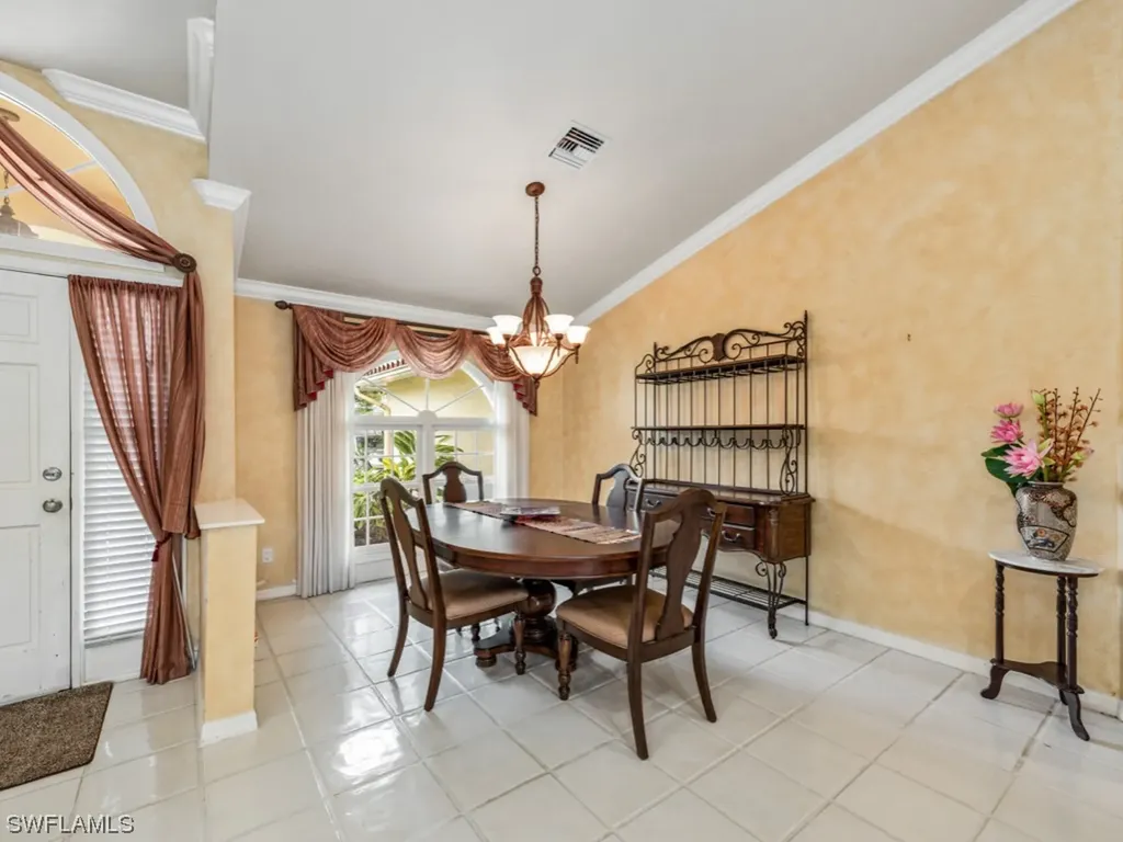 2111 Mission Drive Naples FL 34109