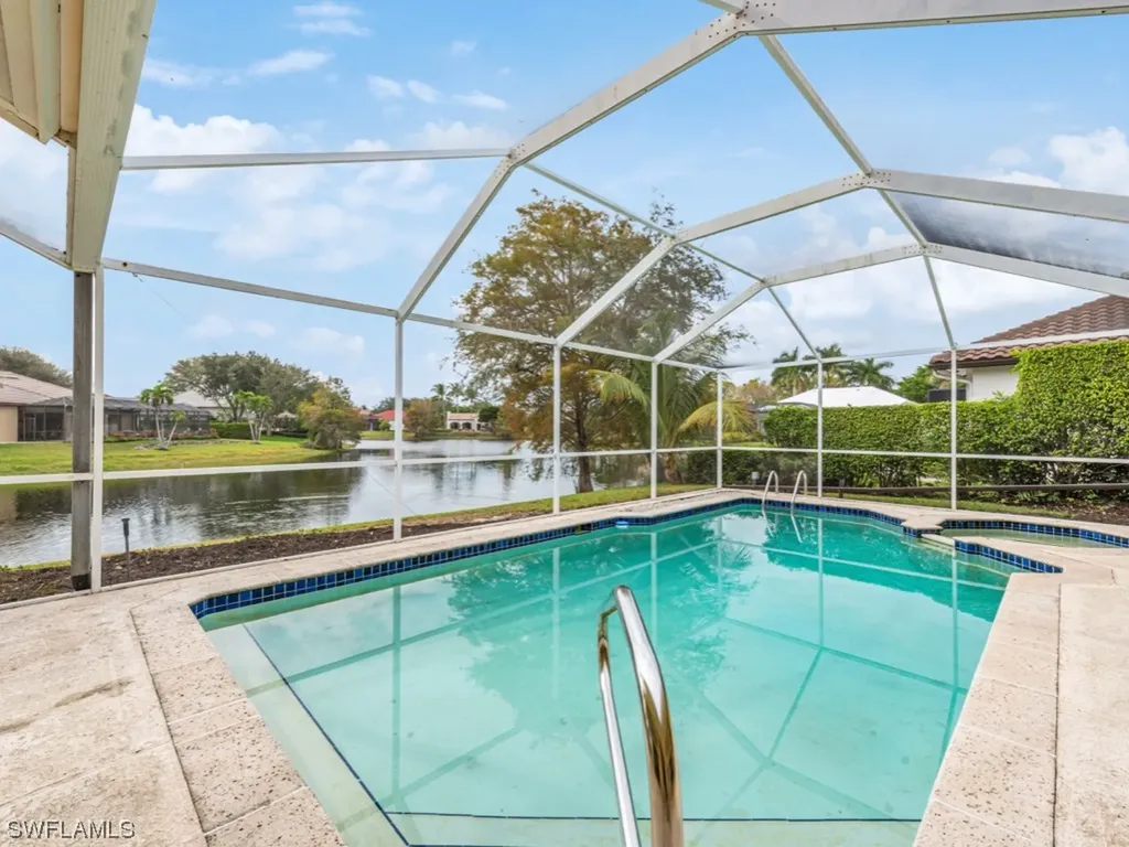 2111 Mission Drive Naples FL 34109