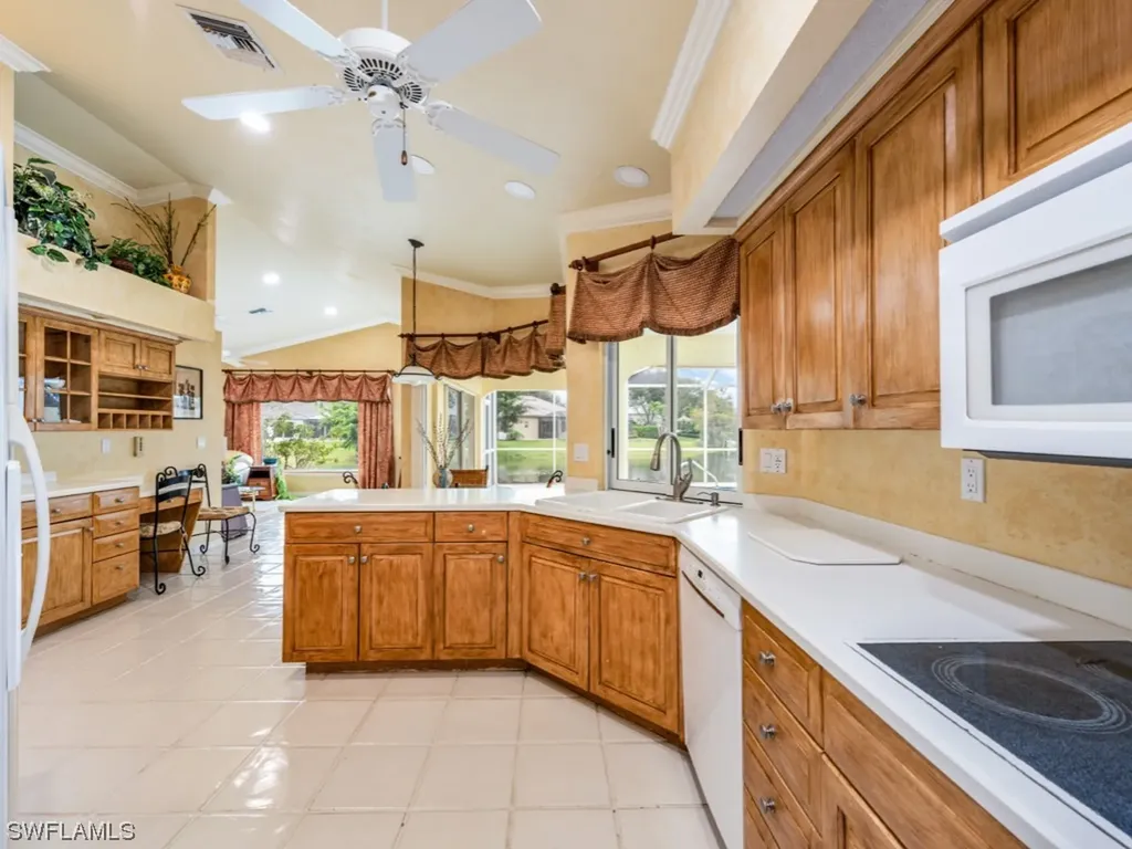 2111 Mission Drive Naples FL 34109
