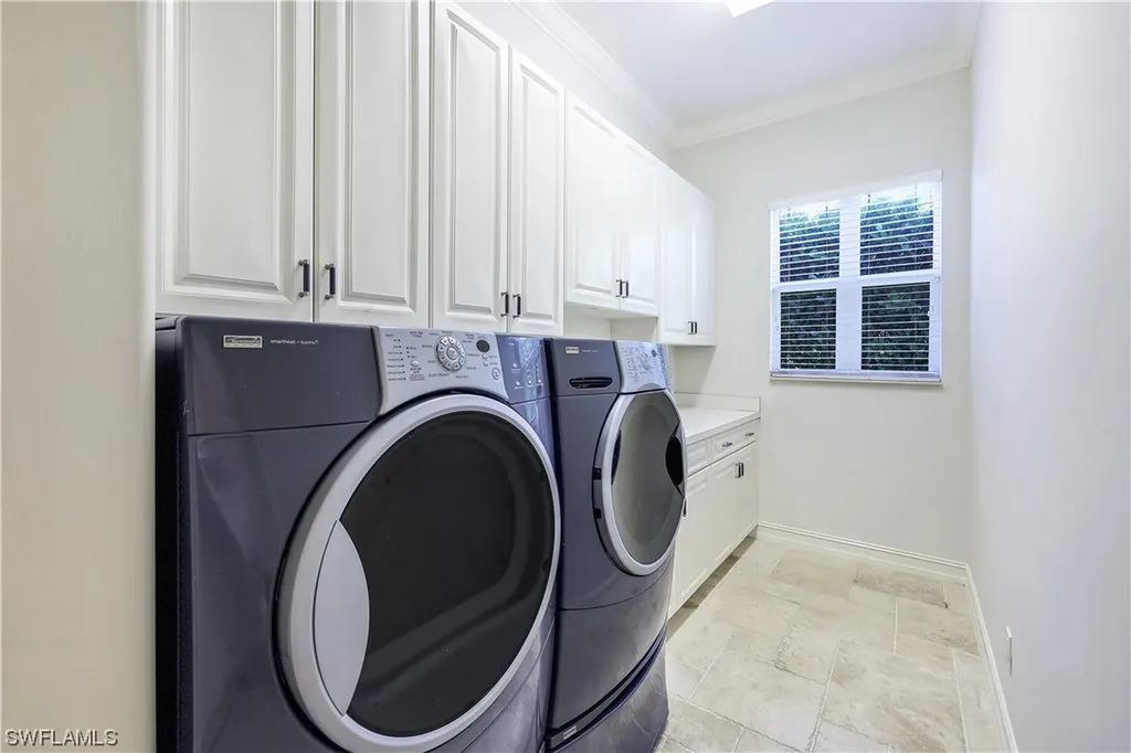 246 Edgewater Court Marco Island FL 34145