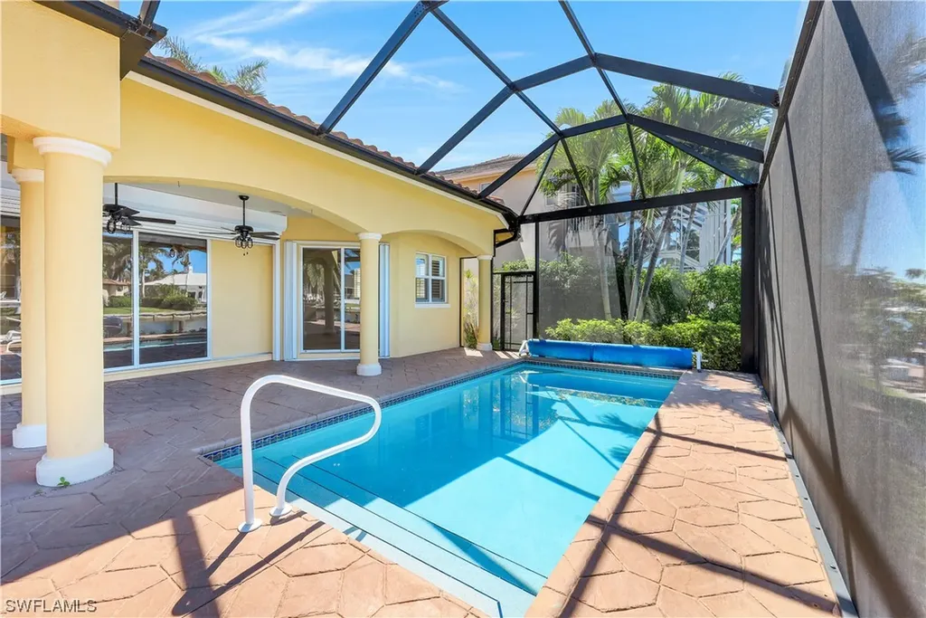 246 Edgewater Court Marco Island FL 34145