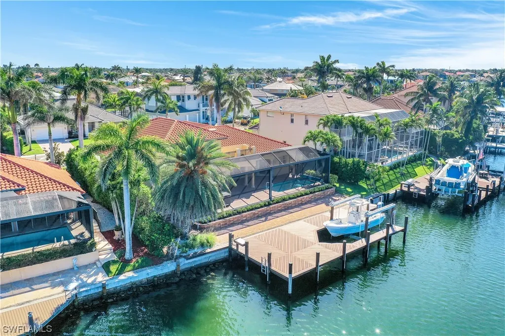 246 Edgewater Court Marco Island FL 34145