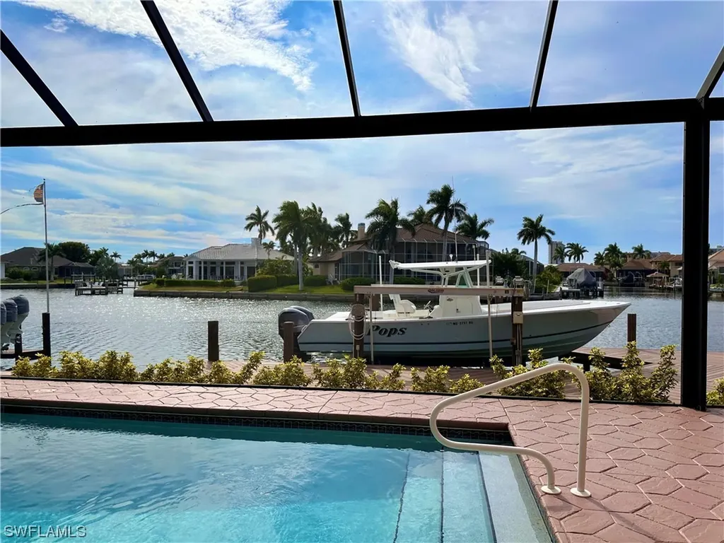 246 Edgewater Court Marco Island FL 34145