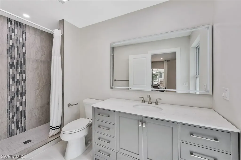 1207 Sunbird Avenue Marco Island FL 34145