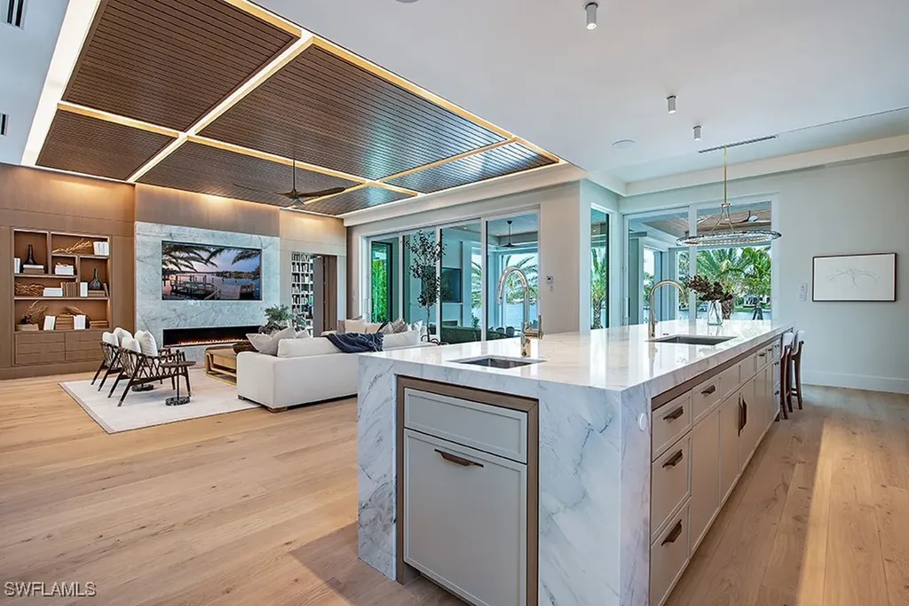 2999 Rum Row Naples FL 34102