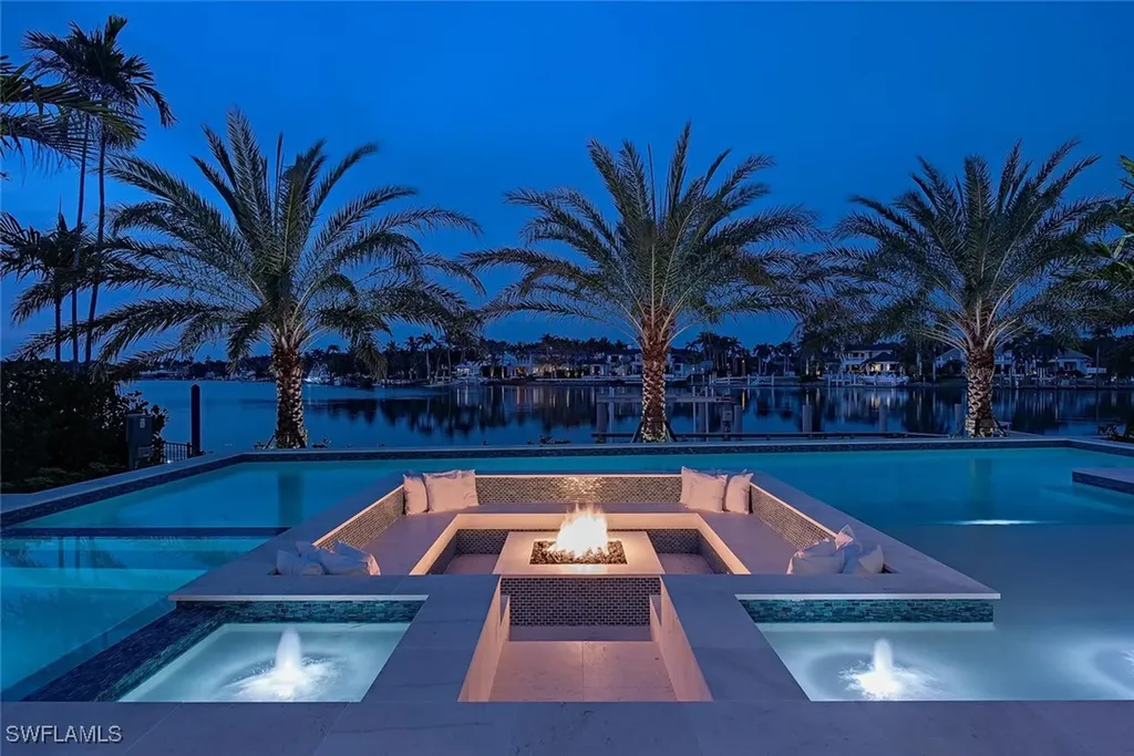 2999 Rum Row Naples FL 34102