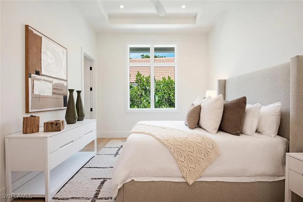 2999 Rum Row Naples FL 34102