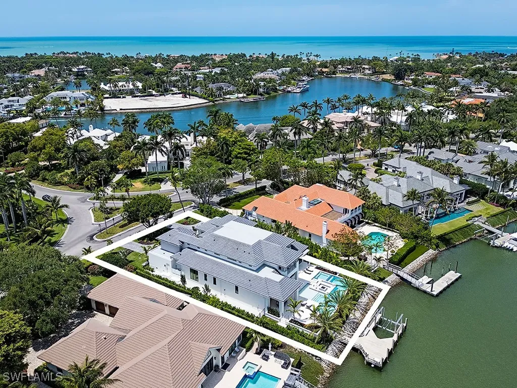 2999 Rum Row Naples FL 34102