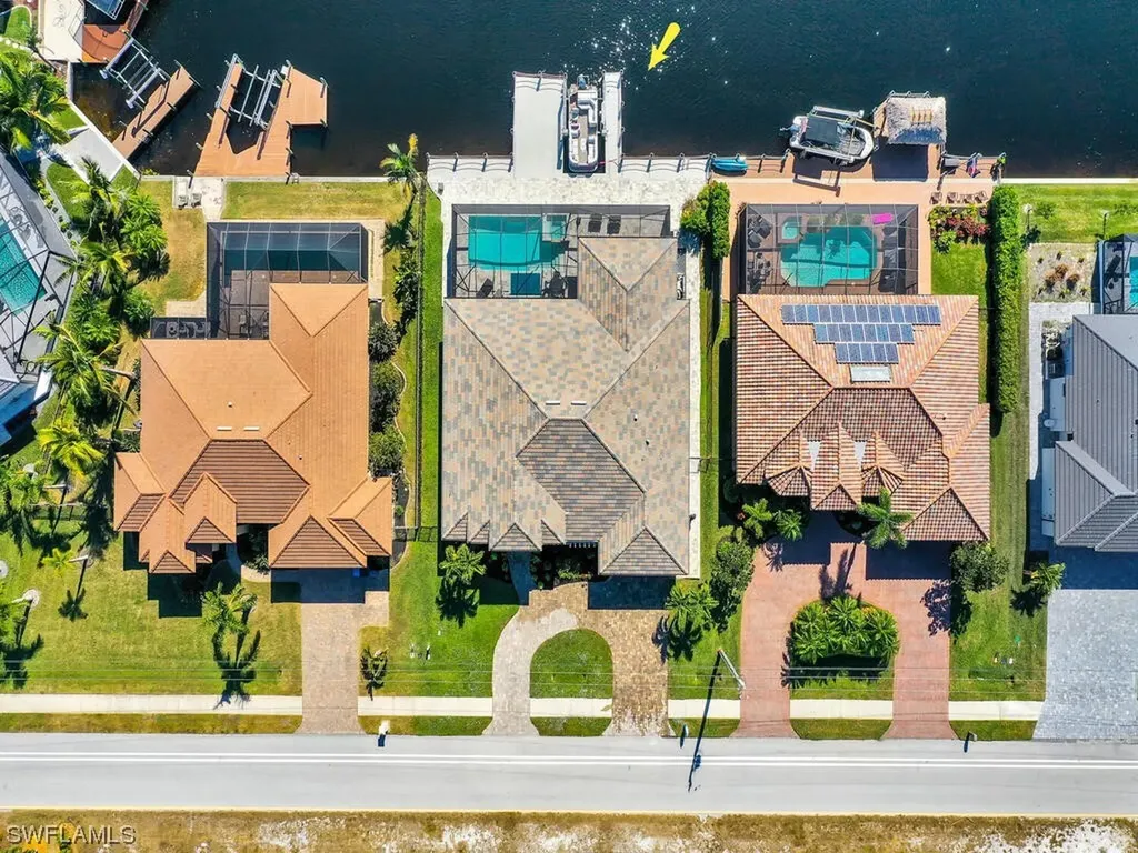 2728 Gleason Parkway Cape Coral FL 33914