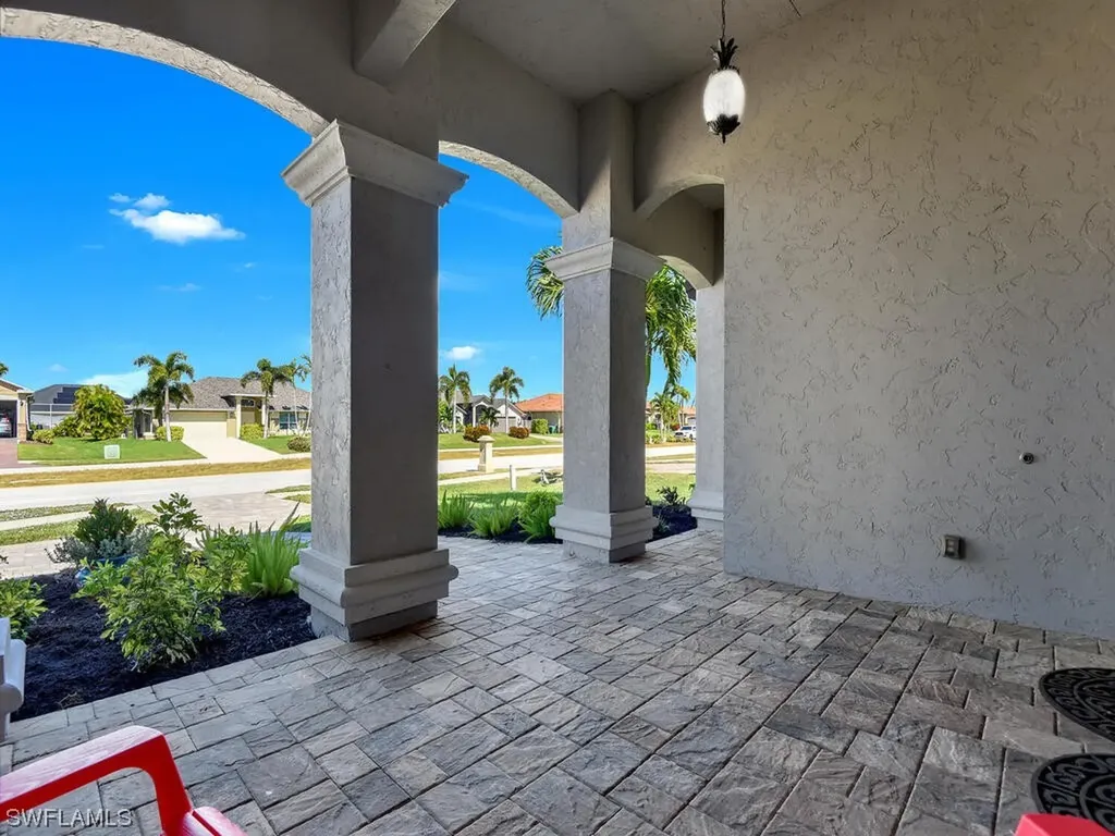 2728 Gleason Parkway Cape Coral FL 33914