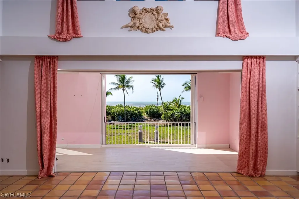4681 Rue Belle Mer Sanibel FL 33957