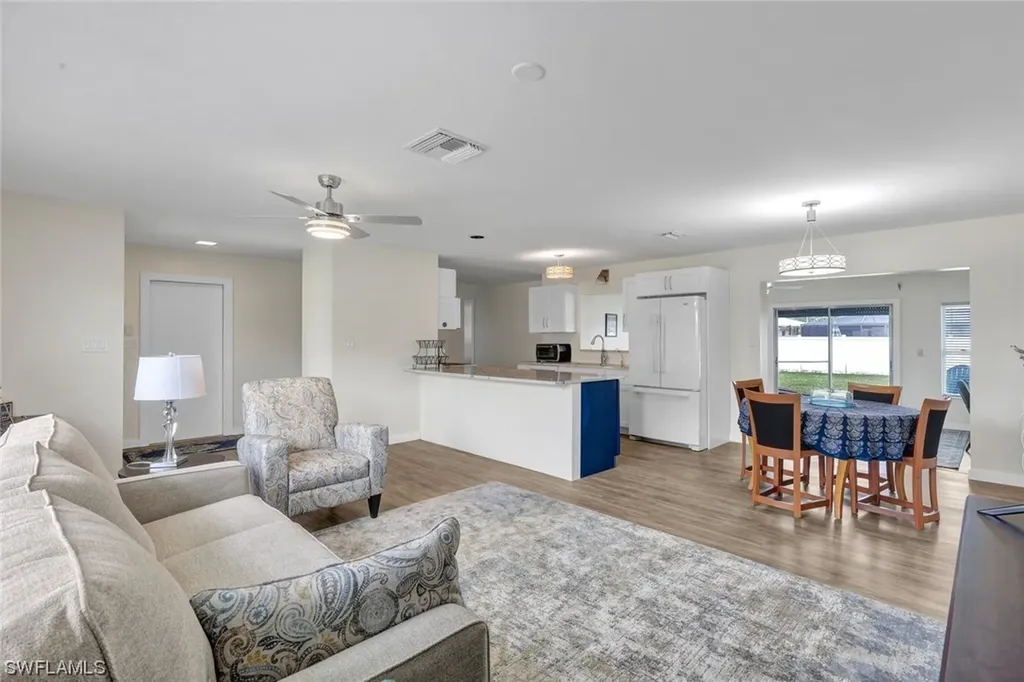 600 100th Avenue N Naples FL 34108