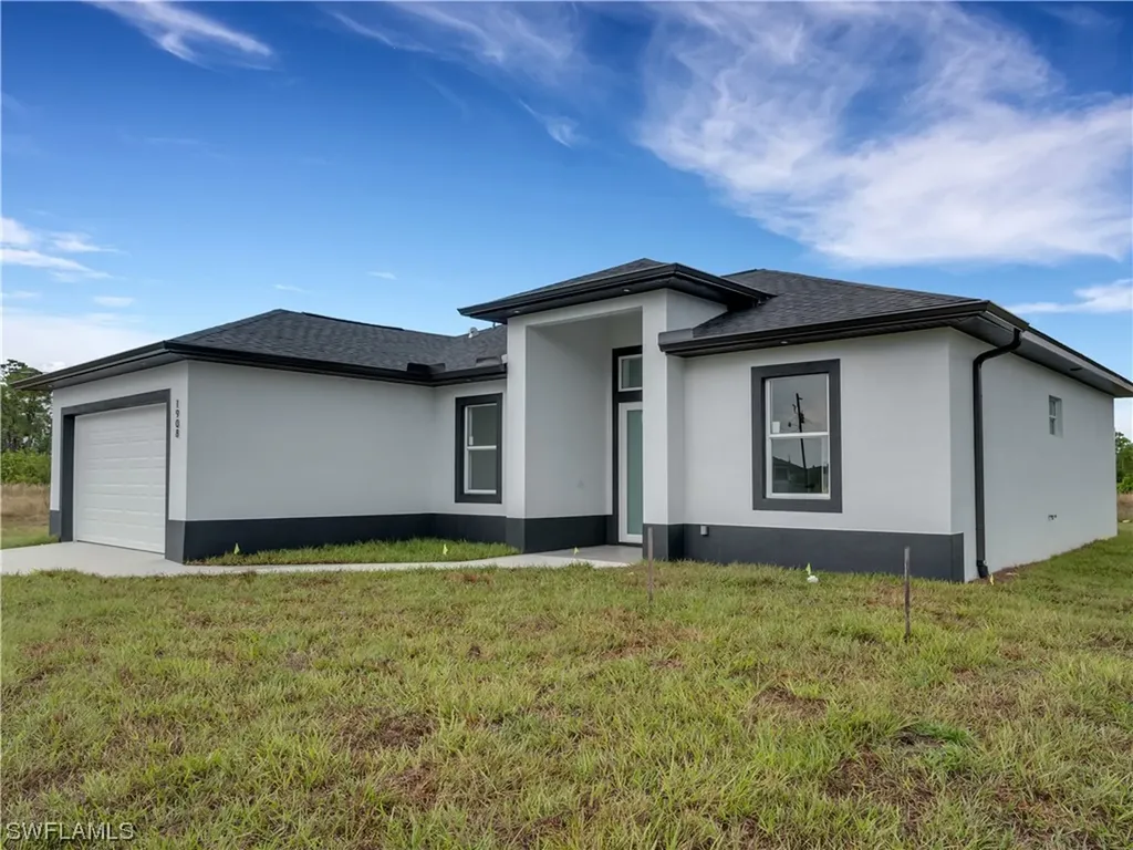 1908 Christopher Avenue N Lehigh Acres FL 33971