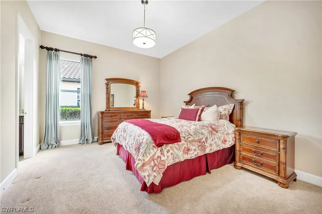 9223 Rialto Lane Naples FL 34119