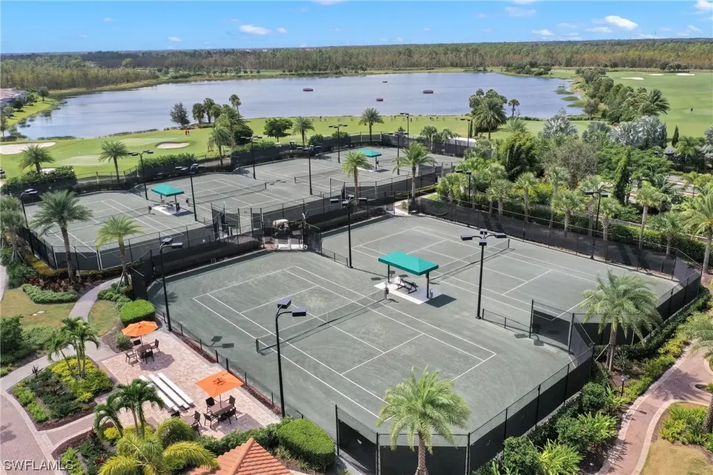 9223 Rialto Lane Naples FL 34119